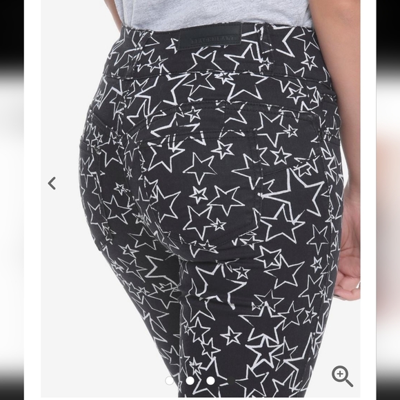 Blackheart Black and White Star Super Skinny Jeans, size 13 - Picture 3 of 11
